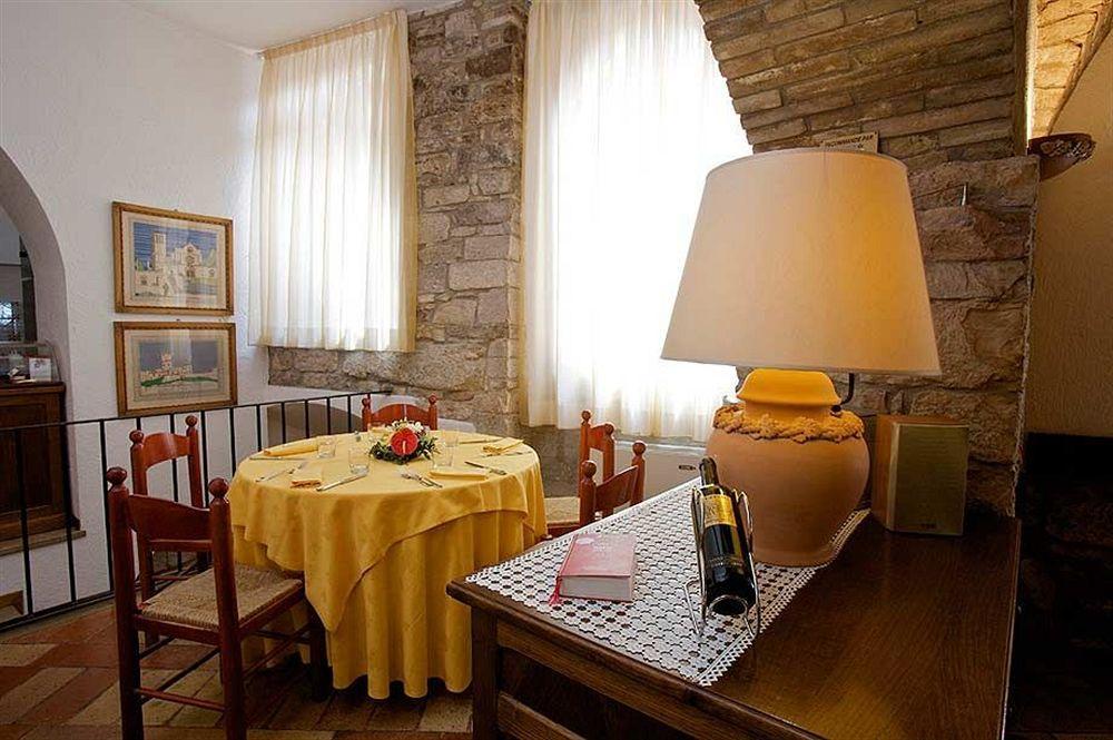 Hotel La Fortezza Assisi Luaran gambar